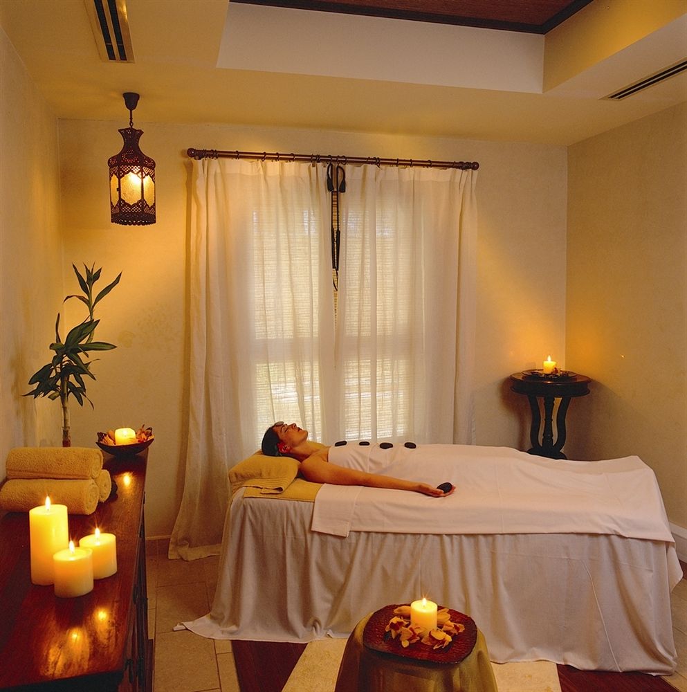 Bab al Shams Desert Resort and Spa